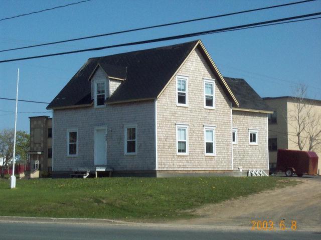 maison jeunes après