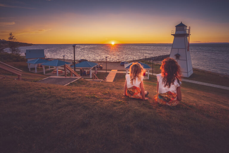 plage-foley-coucher-de-soleil-en-acadie